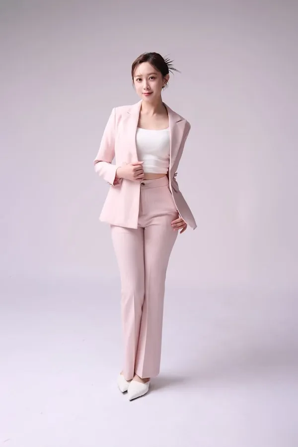 女裝西裝暖色2-轉檔前格式-為-jpg