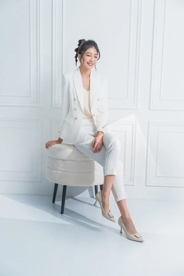 女裝西裝白米32-轉檔前格式-為-jpg