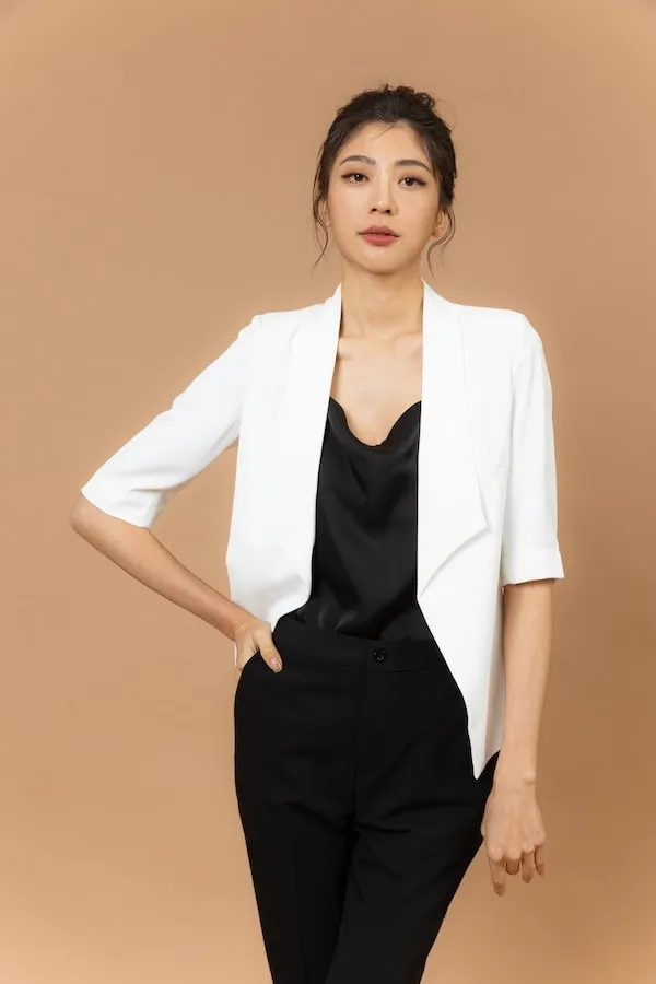 女裝西裝白米82-轉檔前格式-為-jpg