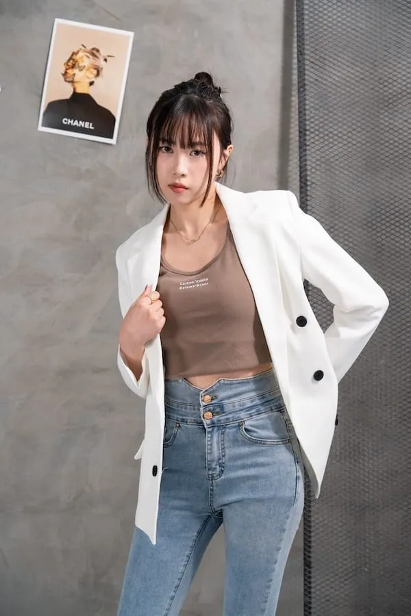 女裝西裝白米87-轉檔前格式-為-jpg