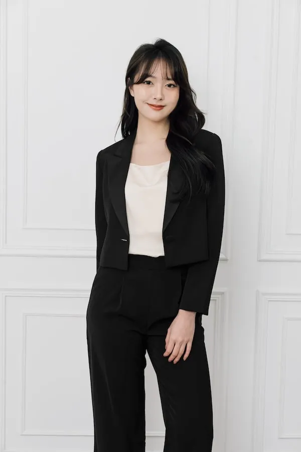 女裝西裝黑灰29 2-轉檔前格式-為-jpg